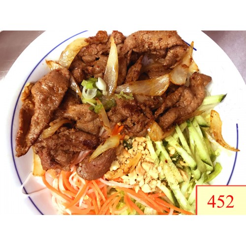 452. BÚN BÒ XÀO XẢ ỚT - GRILLED BEEF WITH LEMON GRASS & HOT CHILLI ON VERMICELLI