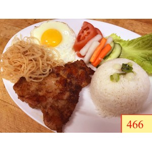 466. CƠM TẤM GÀ NƯỚNG, BÌ, TRỨNG ỐP LA - GRILLED CHICKEN WITH LEMONGRASS, SHREDDED PORK SKIN, FRIED EGG WITH STEAMED RICE