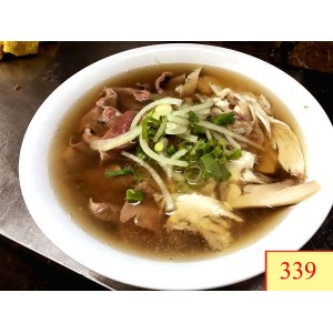 339. PHỞ TÁI GÀ - RARE BEEF & CHICKEN RICE NOODLE SOUP