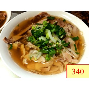 340. PHỞ NẠM GÀ -WELL-DON FLANK & CHICKEN RICE NOODLE SOUP